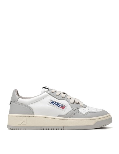 Autry Medalist Low Leather / White / Vapour Trainers brillant des détails fins