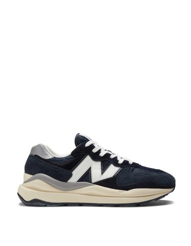 New Balance 57/40 Trainers Eclipse / Sea Salt pas cher