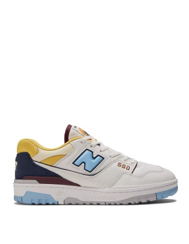 New Balance 550 Trainers Sea Salt / Team Carolina livraison gratuite