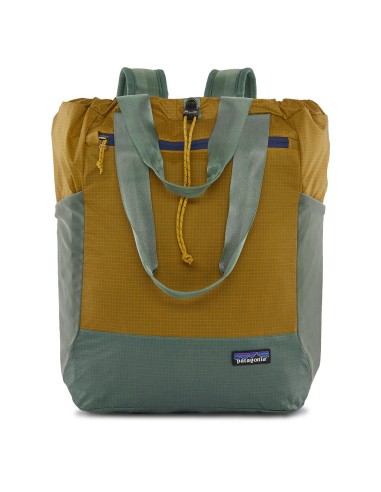 Patagonia Ultralight Black Hole Tote Pack Hemlock Green brillant des détails fins